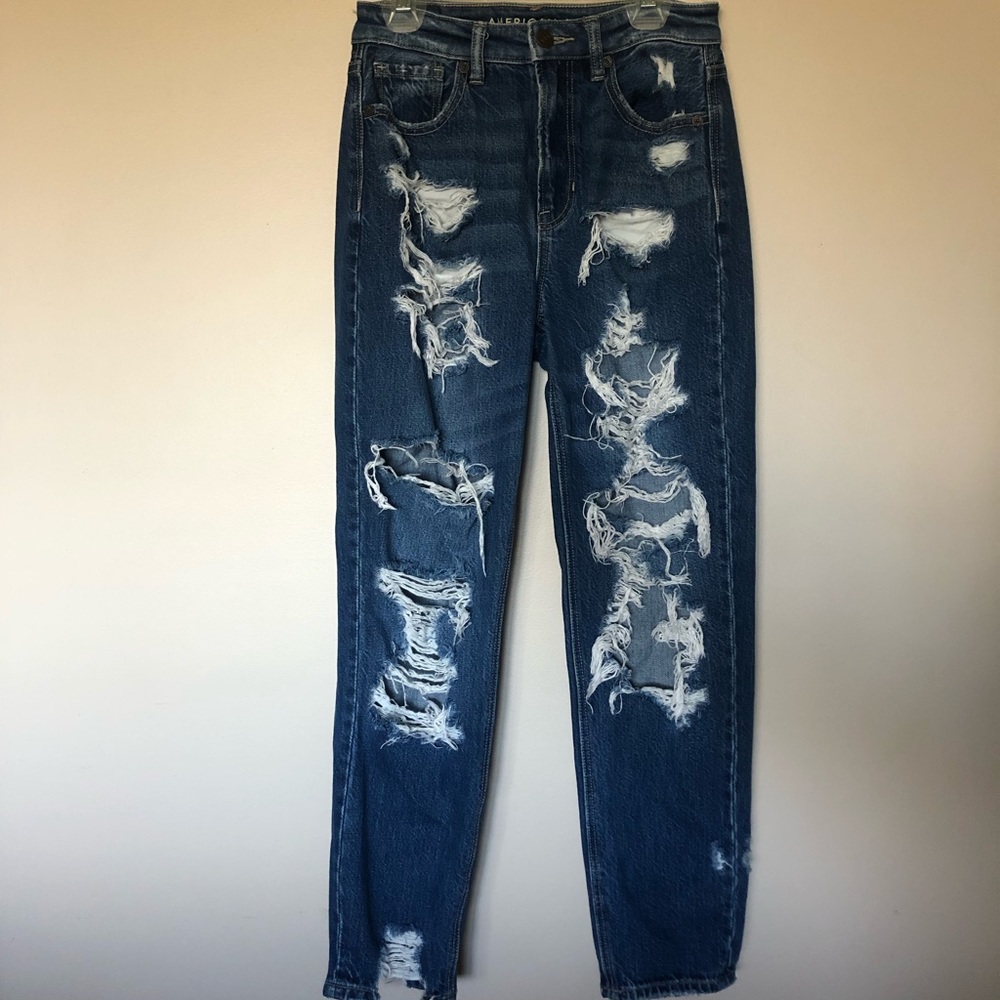 American eagle ripped mom jeans